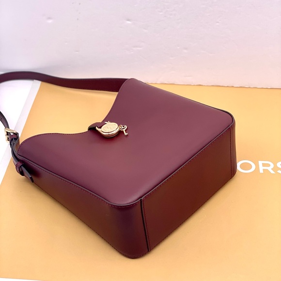 Michael Kors Lyra Shoulder Bucket Leather Bag Oxblood - Picture 6 of 10